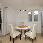 Dalmacija Apartment Srima