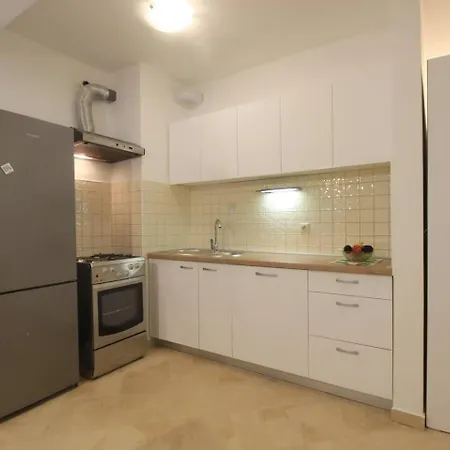 Apartment Dalmacija *