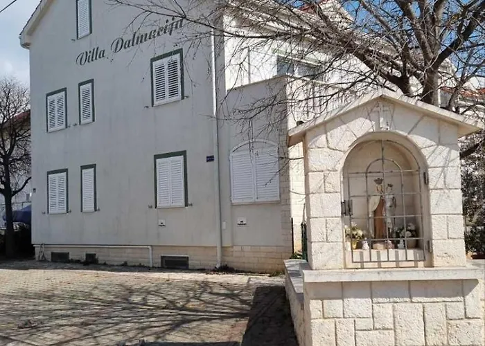 Dalmacija סרימה